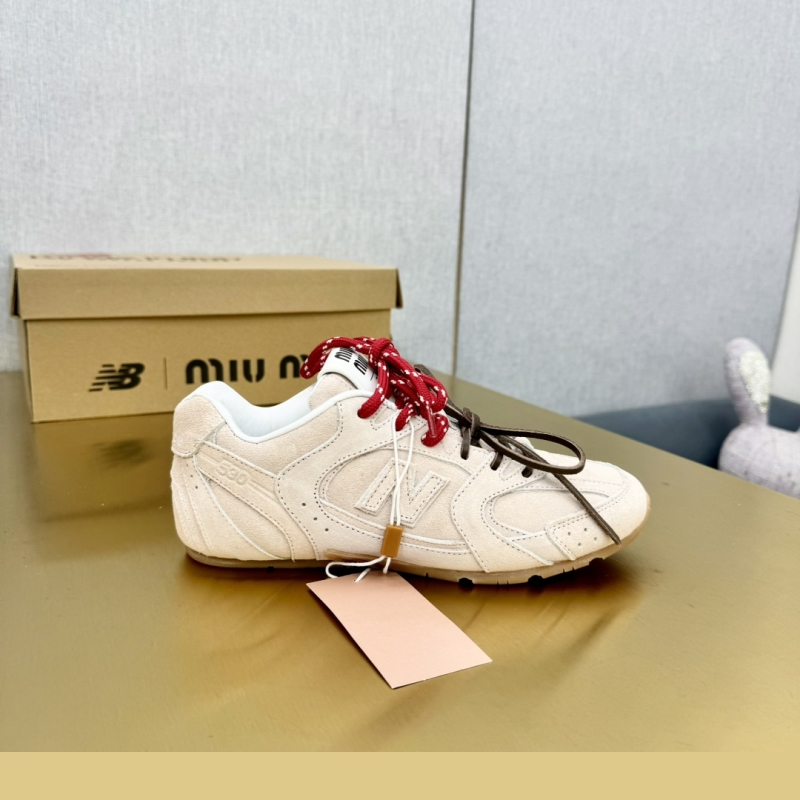 Miu Miu Casual Shoes